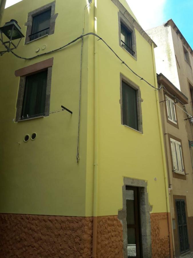 Casa Graci Hotel Bosa Buitenkant foto